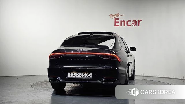 Hyundai The New Grandeur IG id 4625737 из Кореи 30