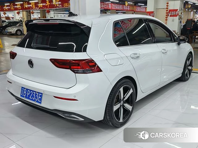 Volkswagen Golf 2021 Белый из Китая, фото 4