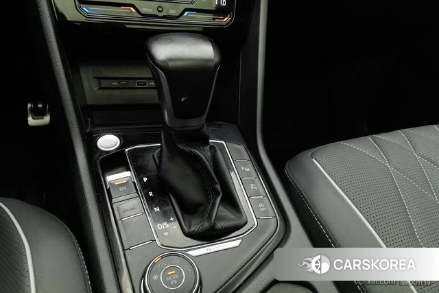 Volkswagen Tiguan L id 4210679 из Китая 18