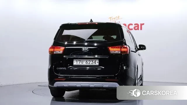 Kia All New Carnival id 3602416 из Кореи 14