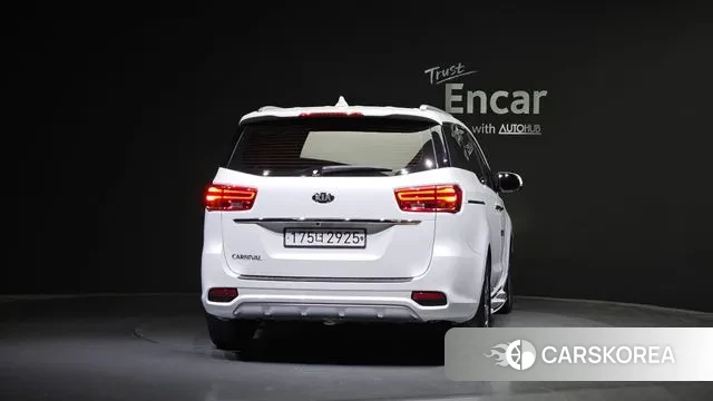 Kia The New Carnival id 2981289 из Кореи 14