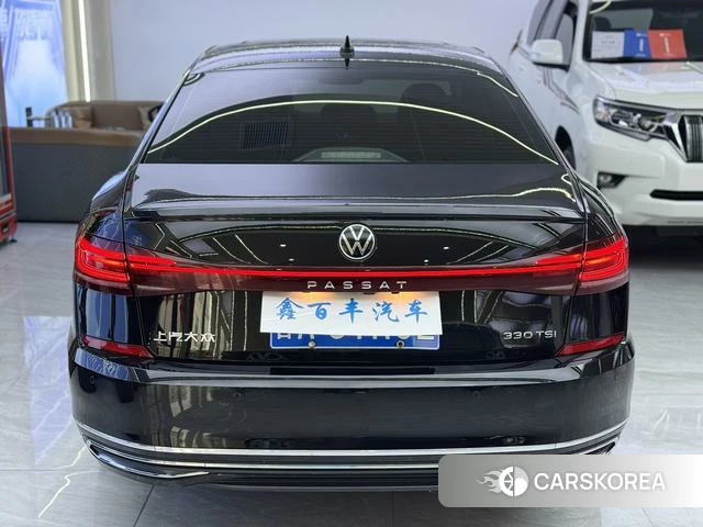 Volkswagen Passat 2023 Черный из Китая, фото 6