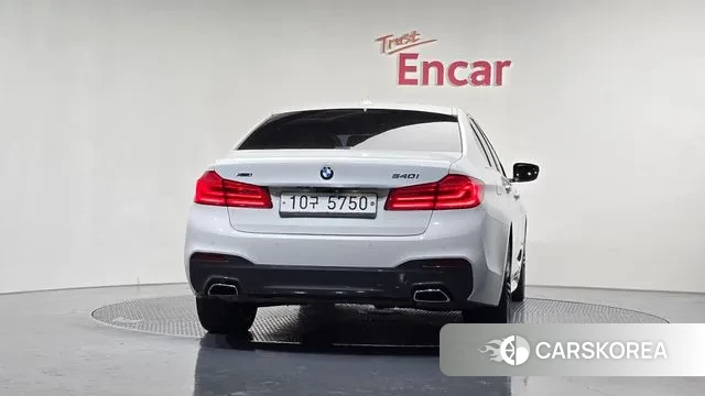 BMW 5 Series (G30) id 3391792 из Кореи 14