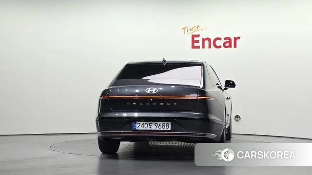 Hyundai Grandeur Hybrid (GN7) id 4853597 из Кореи 28