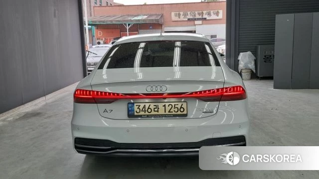 Audi A7 (4K) id 4396495 из Кореи 12