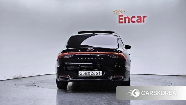 Hyundai The New Grandeur IG id 4416548 из Кореи 25
