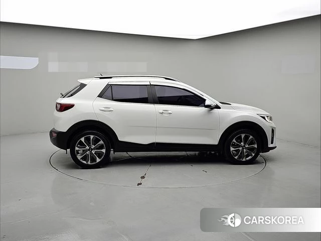 Kia Stonic id 4795068 из Кореи 12