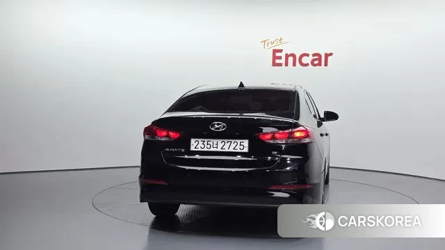 Hyundai Avante AD id 3009499 из Кореи 14