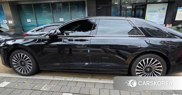 Hyundai Grandeur Hybrid (GN7) 2023 Черный из Кореи, фото 5