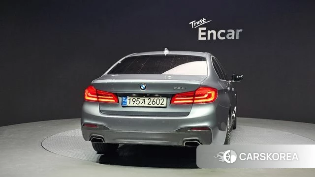 BMW 5 Series (G30) id 4285992 из Кореи 14
