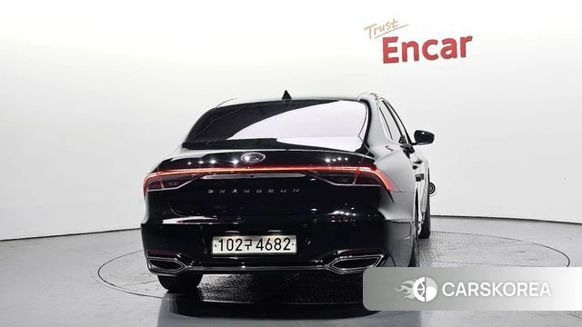 Hyundai The New Grandeur IG id 4325189 из Кореи 24