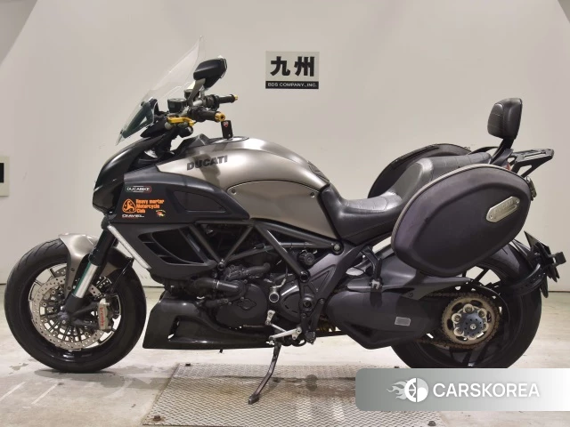 Проданный Ducati DIAVEL STRADA 2013 из Японии, фото 5