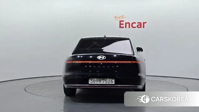 Hyundai Grandeur (GN7) id 3083130 из Кореи 14