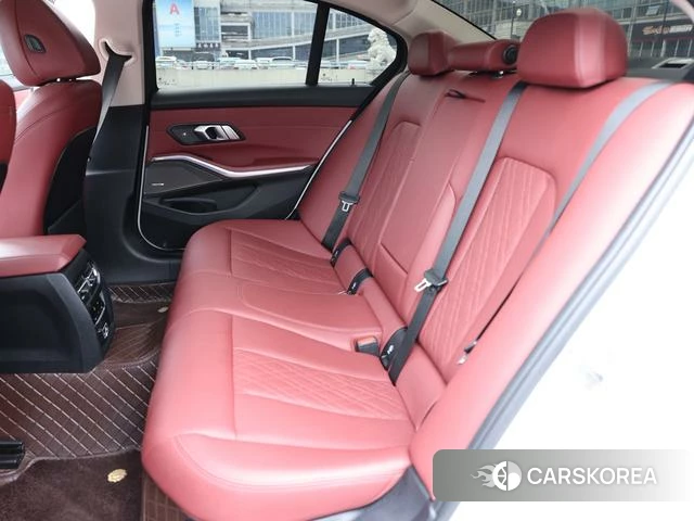 BMW 3 series id 4358864 из Китая 13