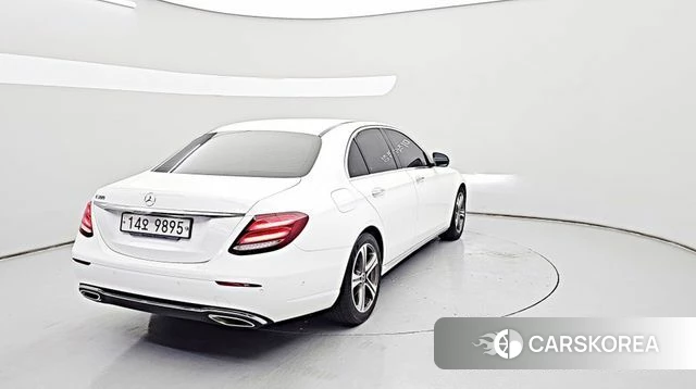 Mercedes-Benz E-Class W213 id 4642585 из Кореи 14