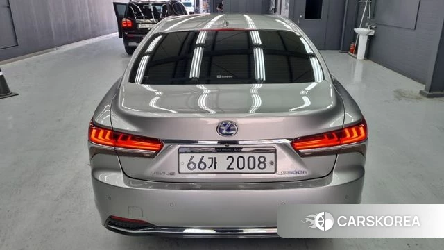 Lexus LS500h 5th generation id 4448302 из Кореи 11