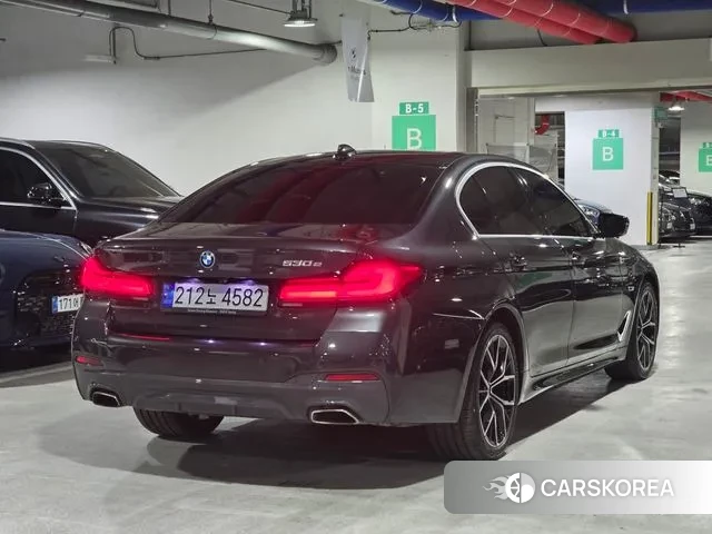 BMW 5 Series (G30) id 3457839 из Кореи 14