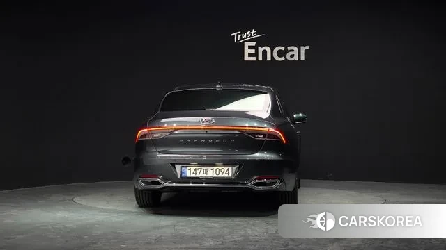 Hyundai The New Grandeur IG id 3681019 из Кореи 14