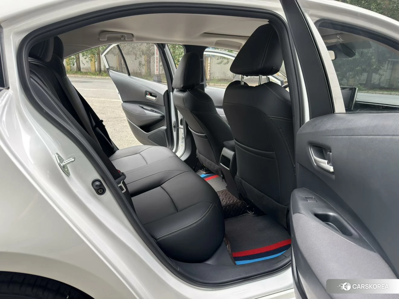 Toyota Corolla id 4467921 из Китая 14