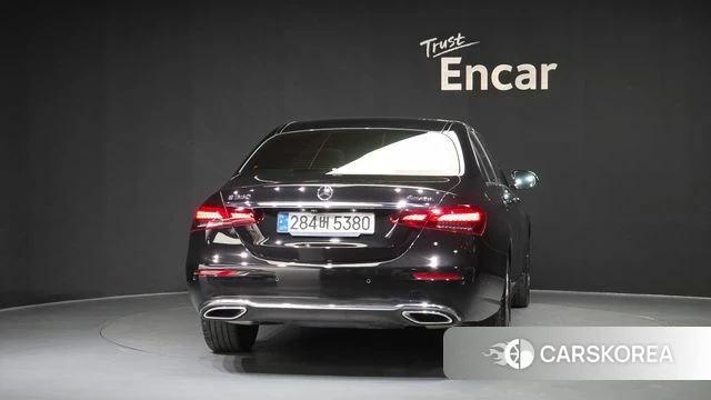 Mercedes-Benz E-Class W213 id 4881398 из Кореи 31