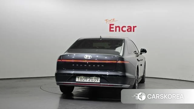 Hyundai Grandeur (GN7) id 4480478 из Кореи 24