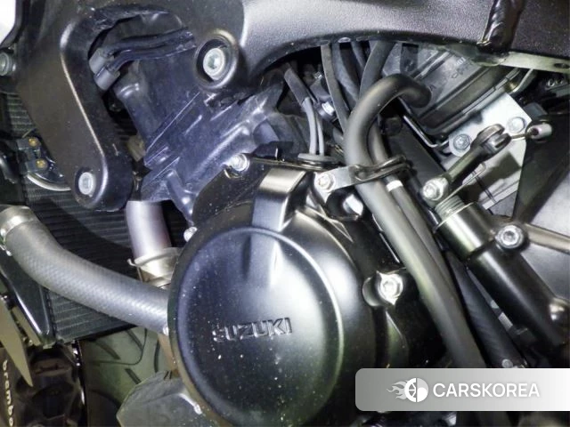 Engine photo