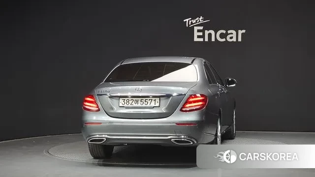 Mercedes-Benz E-Class W213 id 3161506 из Кореи 14