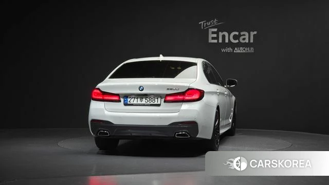 BMW 5 Series (G30) id 3843675 из Кореи 14