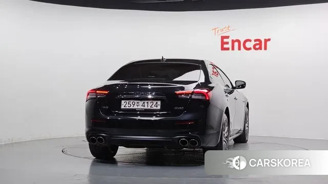 Maserati Ghibli id 3324449 из Кореи 14