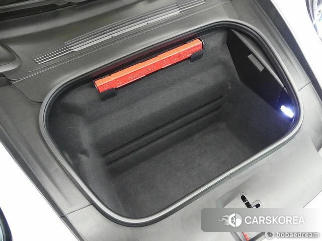 Porsche 911(992) id 4619986 из Кореи 14