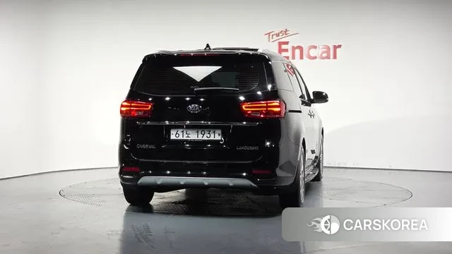 Kia The New Carnival id 3024377 из Кореи 14