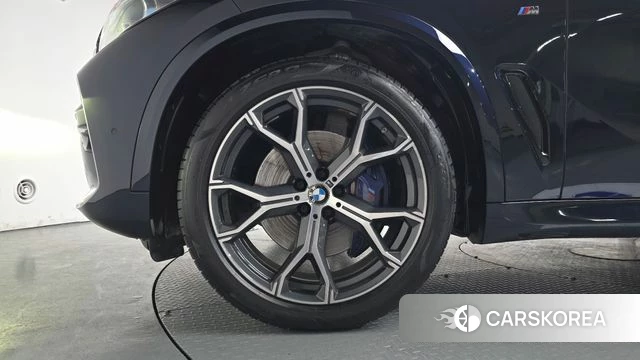 BMW X5 (G05) id 3897727 из Кореи 14