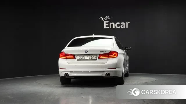 BMW 5 Series (G30) id 3470001 из Кореи 14