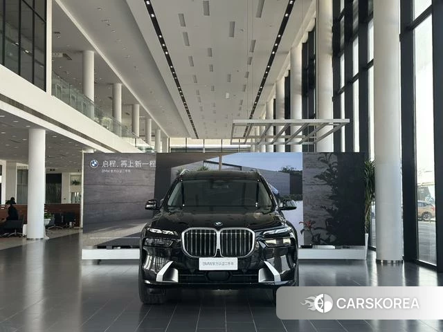BMW X7 id 3920349 из Китая 10