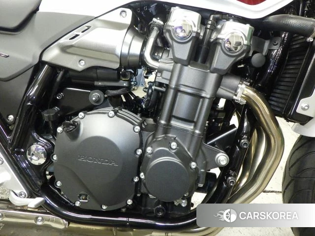 Проданный Honda CB1300SF SP id 3998058 из Японии, фото 18