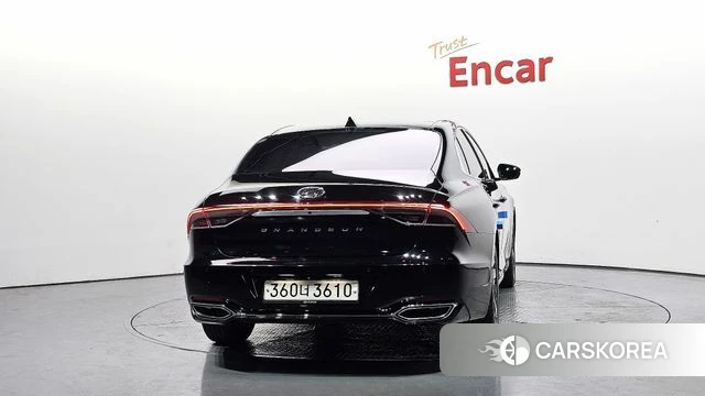 Hyundai The New Grandeur IG Hybrid id 4396017 из Кореи 14