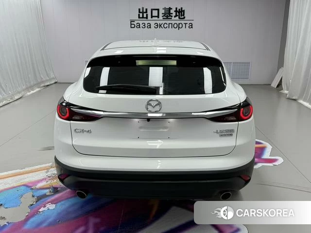 Mazda CX-4 2023 Белый из Китая, фото 4