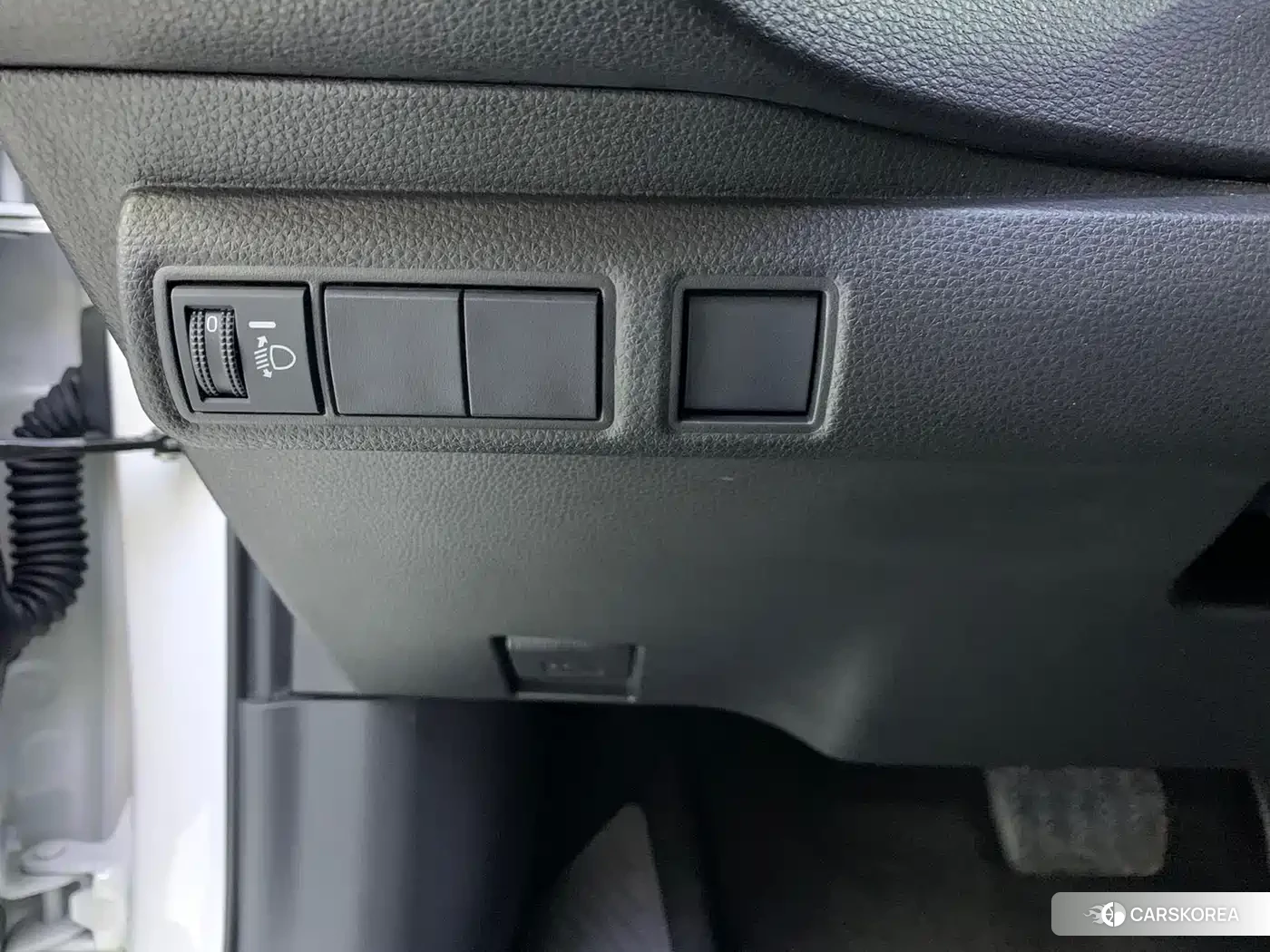 Toyota Levin id 4538783 из Китая 17