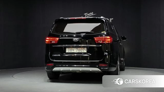 Kia The New Carnival id 4794770 из Кореи 30