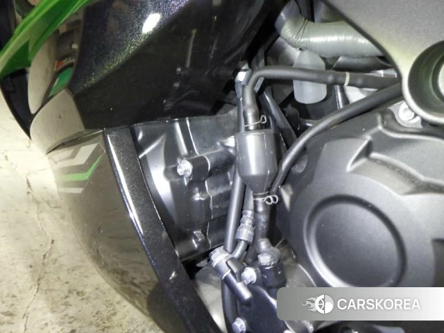 Engine photo