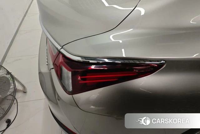 Lexus ES id 4258945 из Китая 11