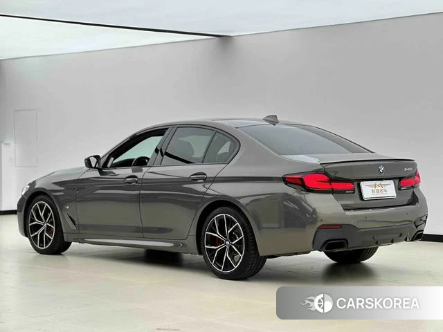 BMW 5 series (imported) 2023 Другой из Китая, фото 4