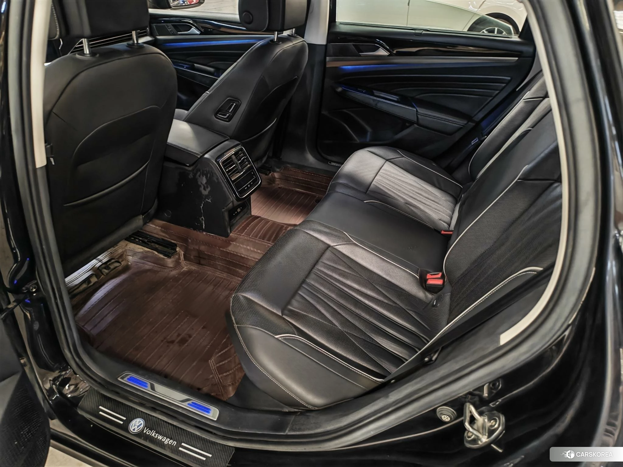 Volkswagen Passat PHEV 2021 Черный из Китая, фото 4