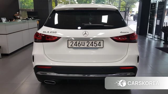 Mercedes-Benz GLA - Class H247 id 4753437 из Кореи 12
