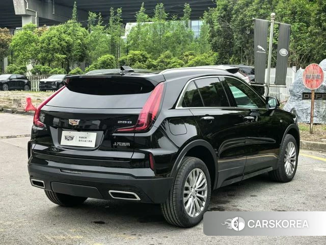 Cadillac XT4 id 4239885 из Китая 8