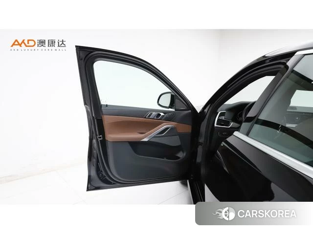 BMW X6 2022 Черный из Китая, фото 4