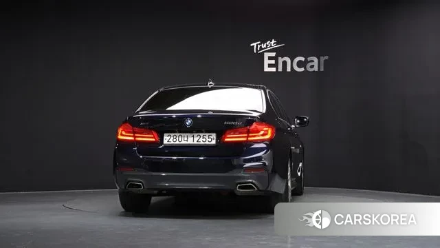 BMW 5 Series (G30) id 3297141 из Кореи 14