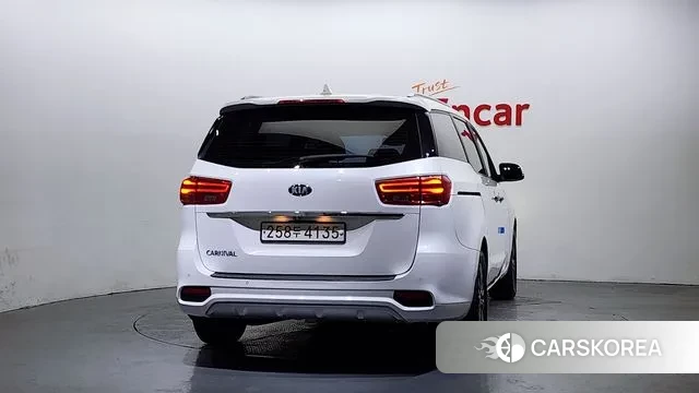 Kia The New Carnival id 3666928 из Кореи 14