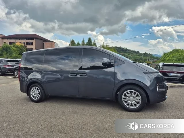 Hyundai Staria id 3111372 из Кореи 14