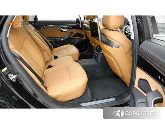 Audi A8 2024 Черный из Китая, фото 4